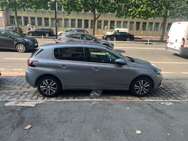 Peugeot 308 II (2) 1.2 PURETECH S&amp;S 110 6CV ALLURE