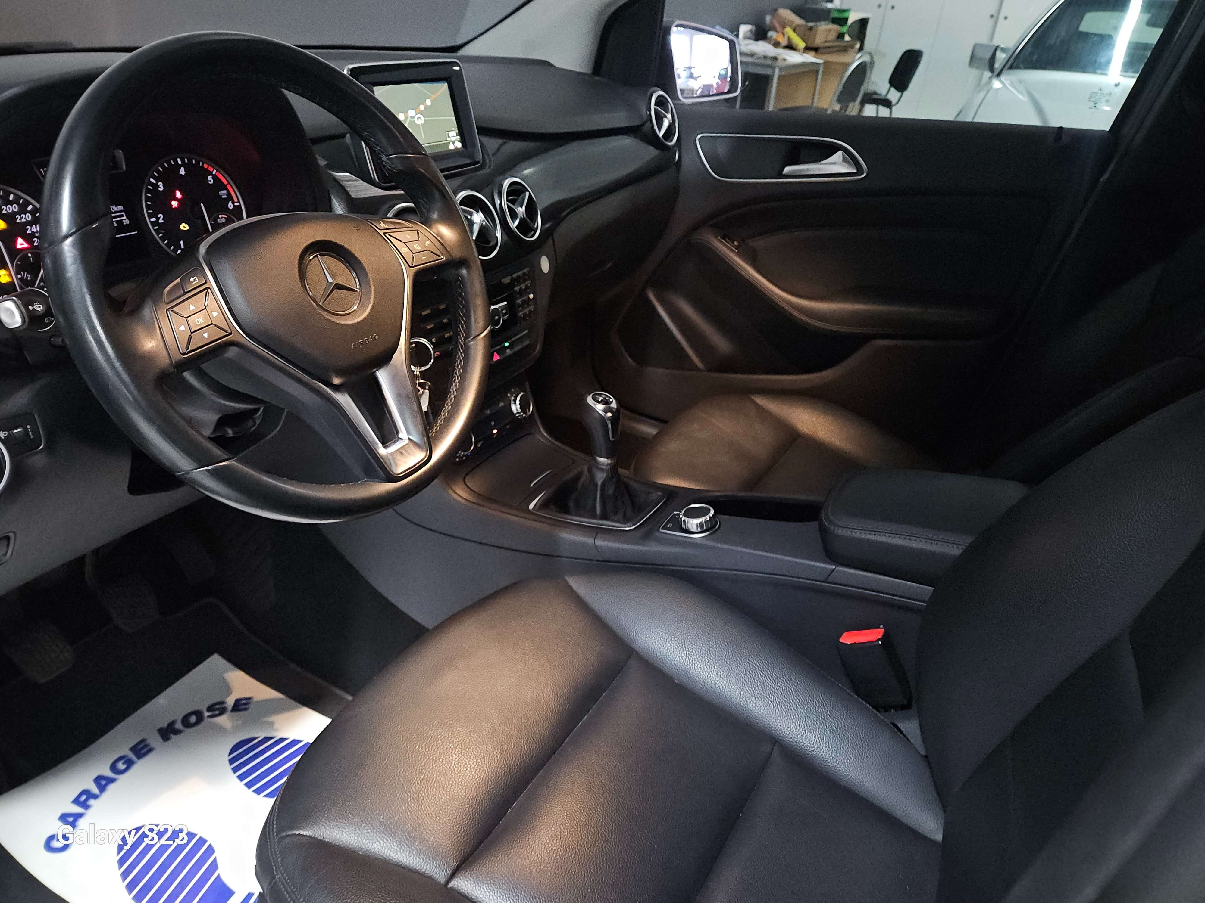 Mercedes-Benz B 180 CDI 90CV NAVIGATION CUIR CAMERA GARANTIE EURO 5B