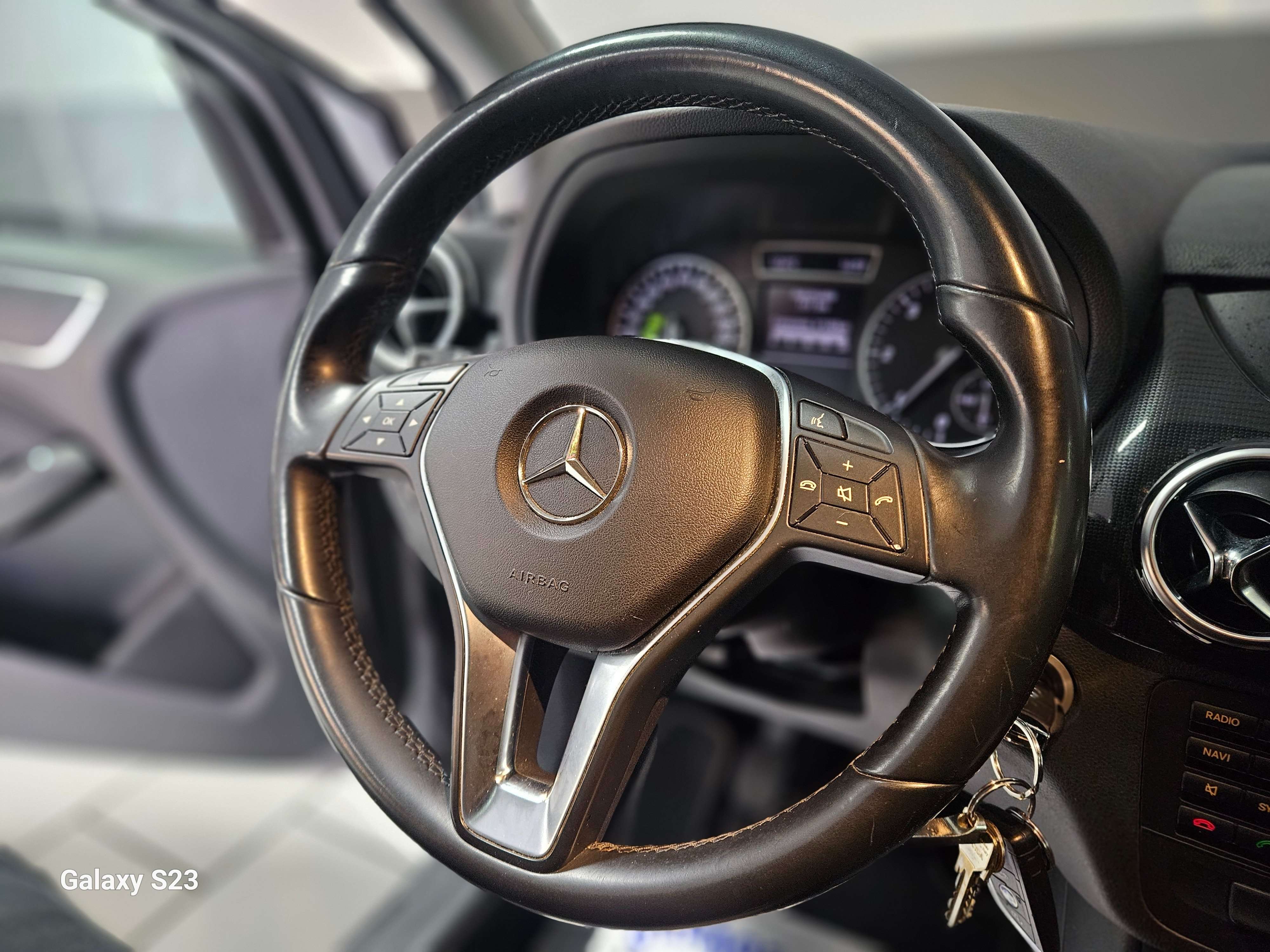 Mercedes-Benz B 180 CDI 90CV NAVIGATION CUIR CAMERA GARANTIE EURO 5B