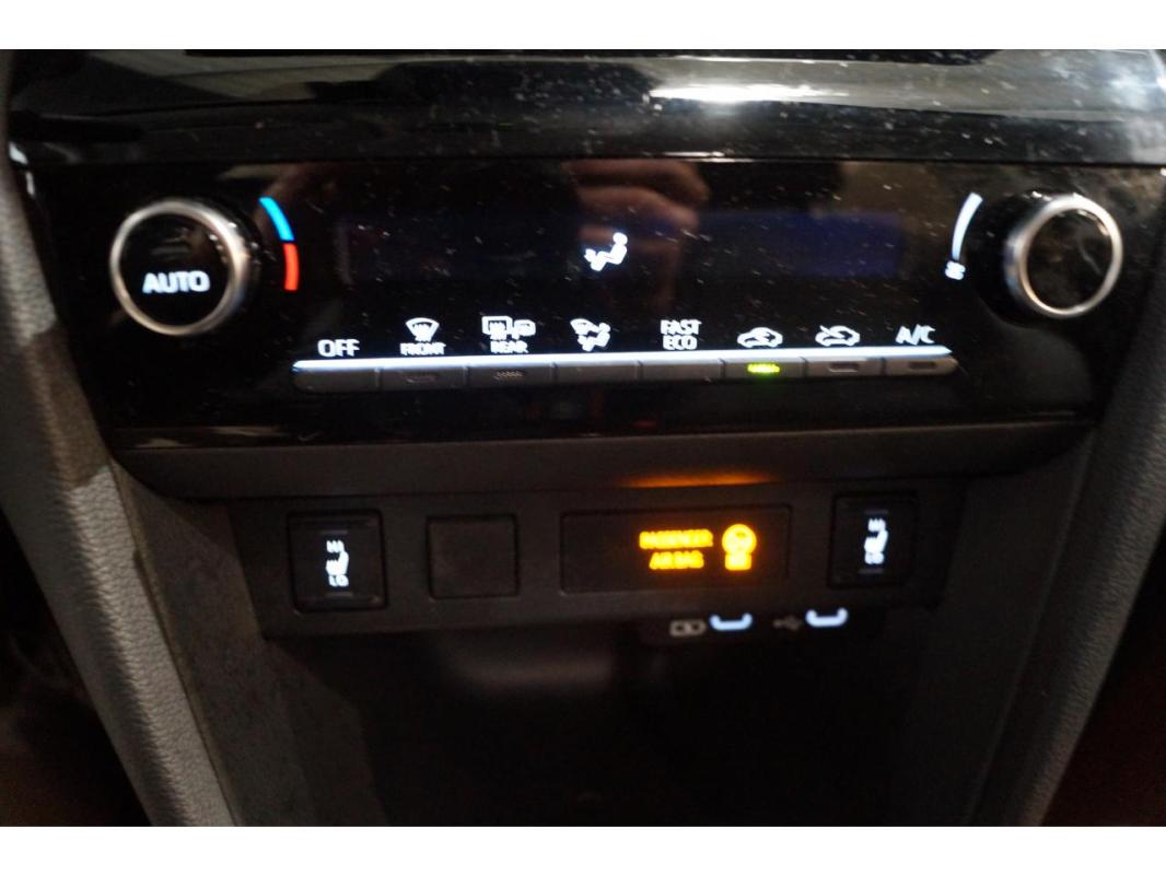 Toyota Yaris Cross Hybrid 116h - BV CVT (MC24) Design