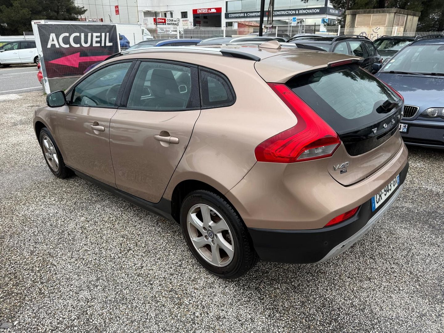 Volvo V40 CROSS COUNTRY D2 115CH START&STOP XENIUM