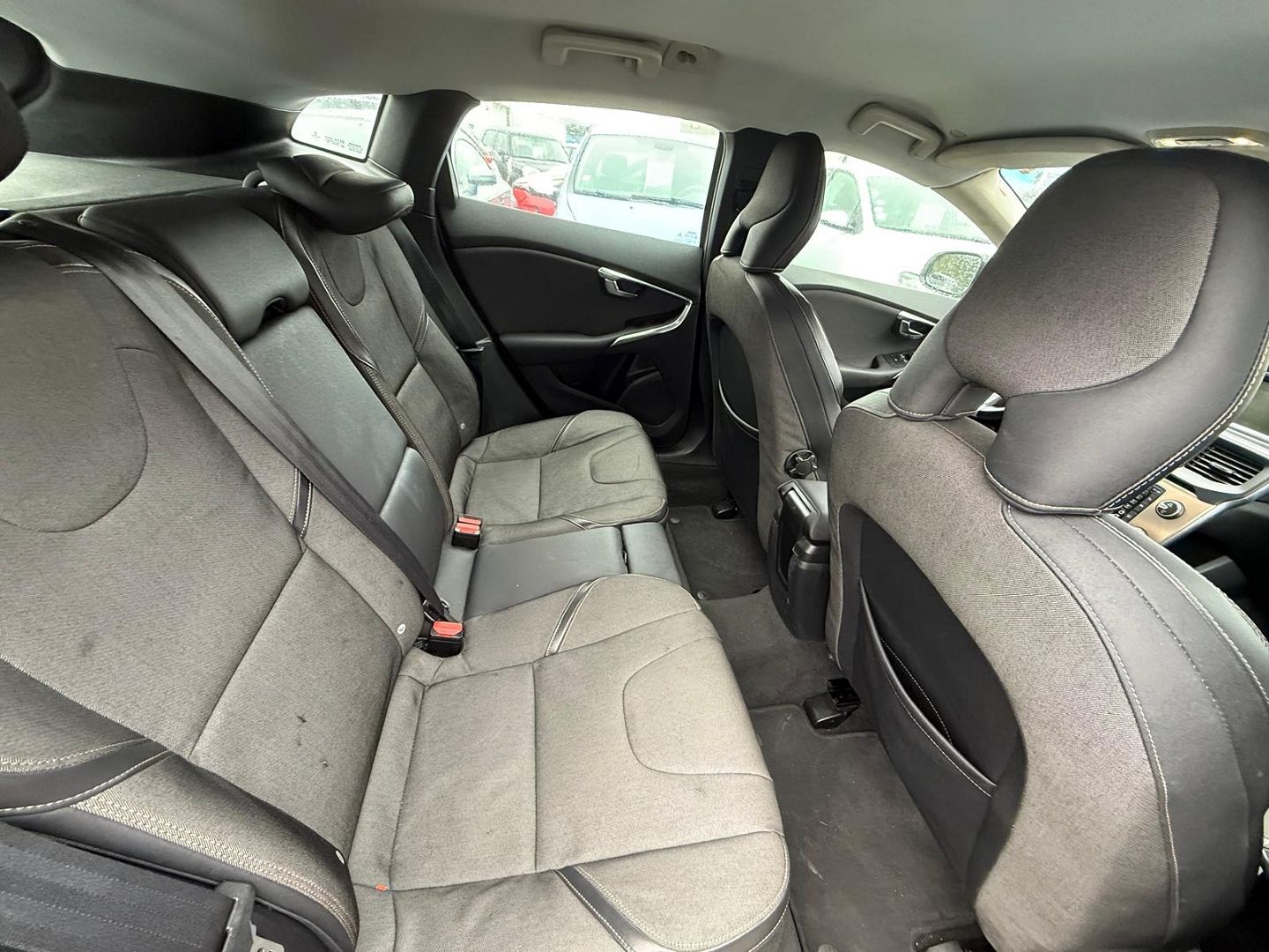 Volvo V40 CROSS COUNTRY D2 115CH START&STOP XENIUM
