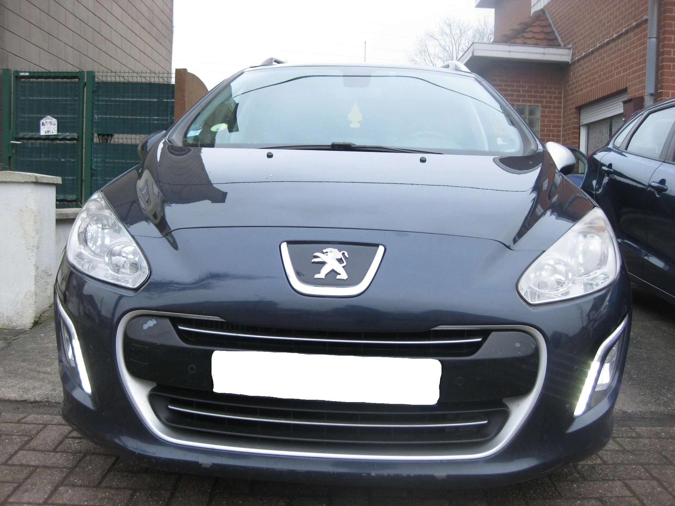 Peugeot 308 SW 1.6 HDi Toit Pano Clim GPS 7 place Ct ok