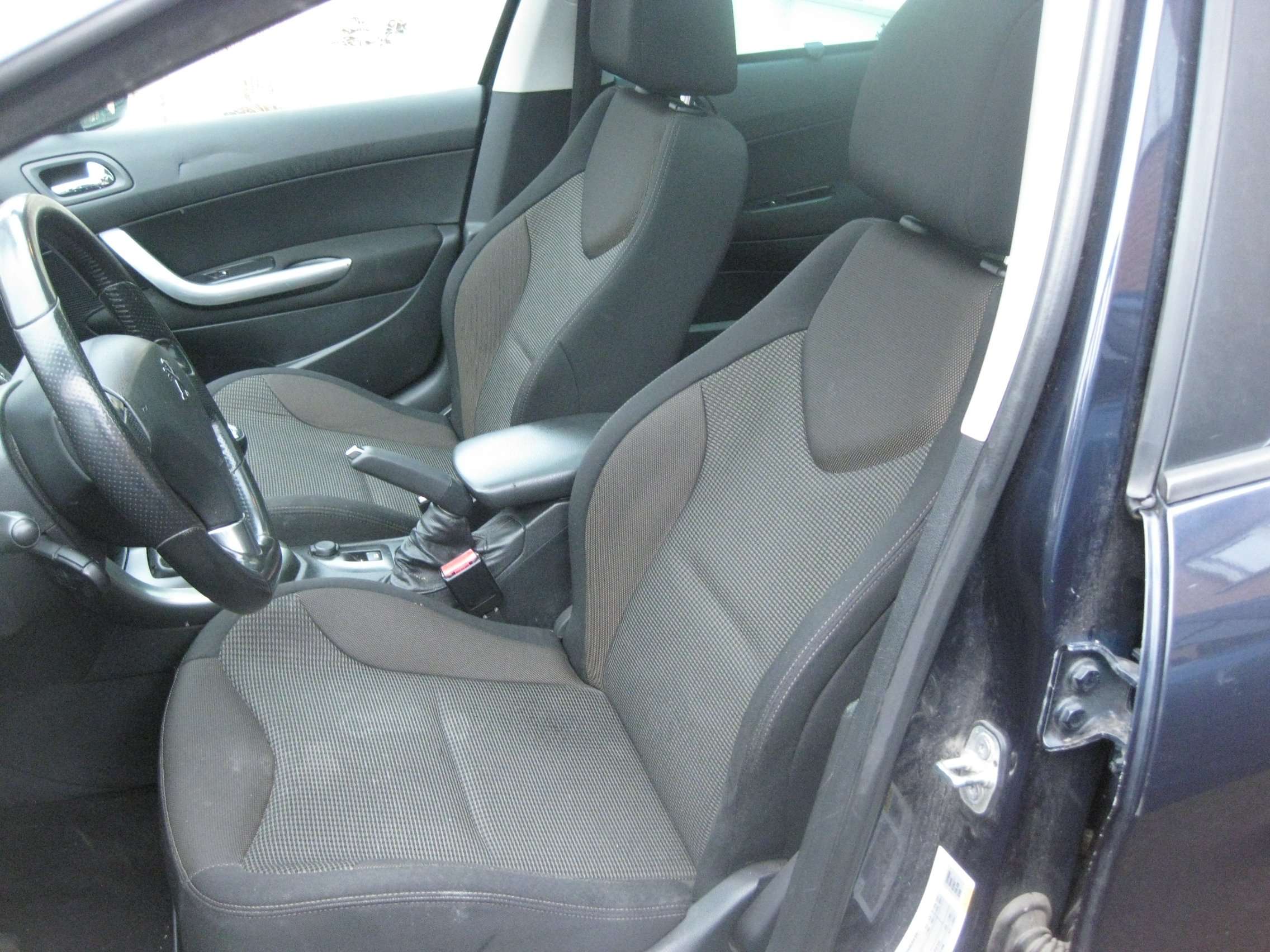 Peugeot 308 SW 1.6 HDi Toit Pano Clim GPS 7 place Ct ok
