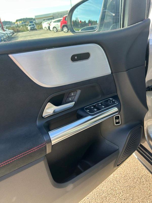 Mercedes-Benz Classe B 180 7G-DCT AMG Line