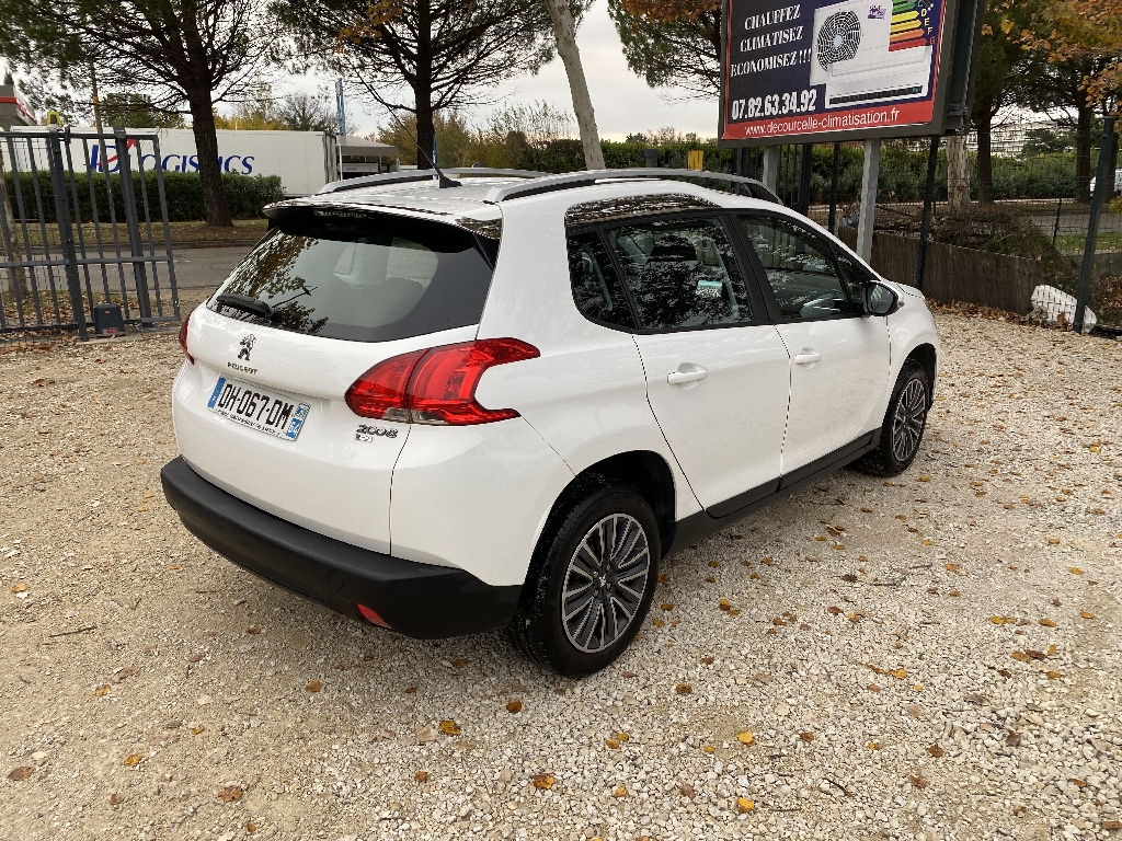 Peugeot 2008 1.6 e-HDi 92ch BVM5 Active