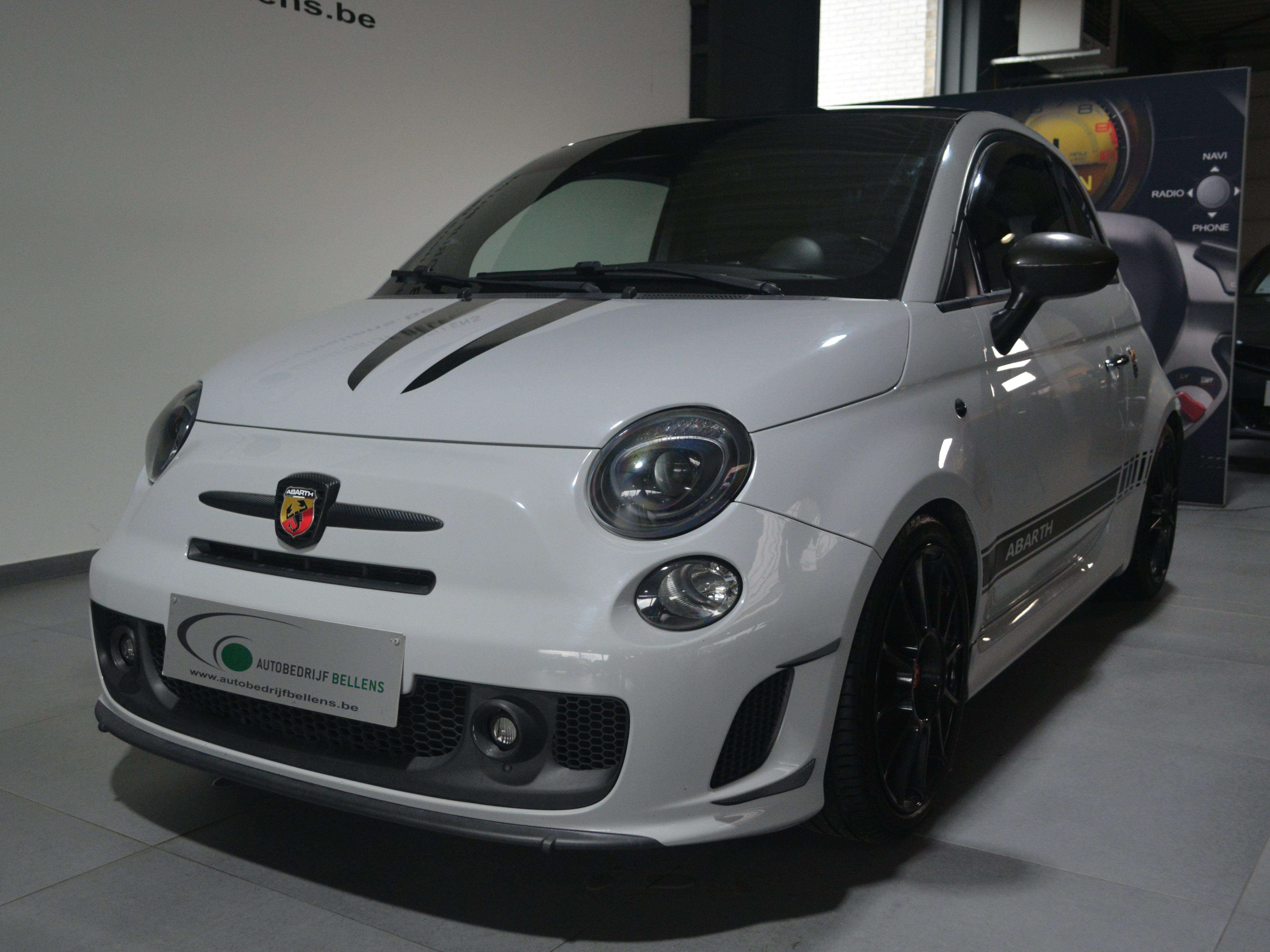 Fiat 595 Abarth 1.4 l /SPORTUITLAAT / RECARO SEATS / PANO / TOPST.