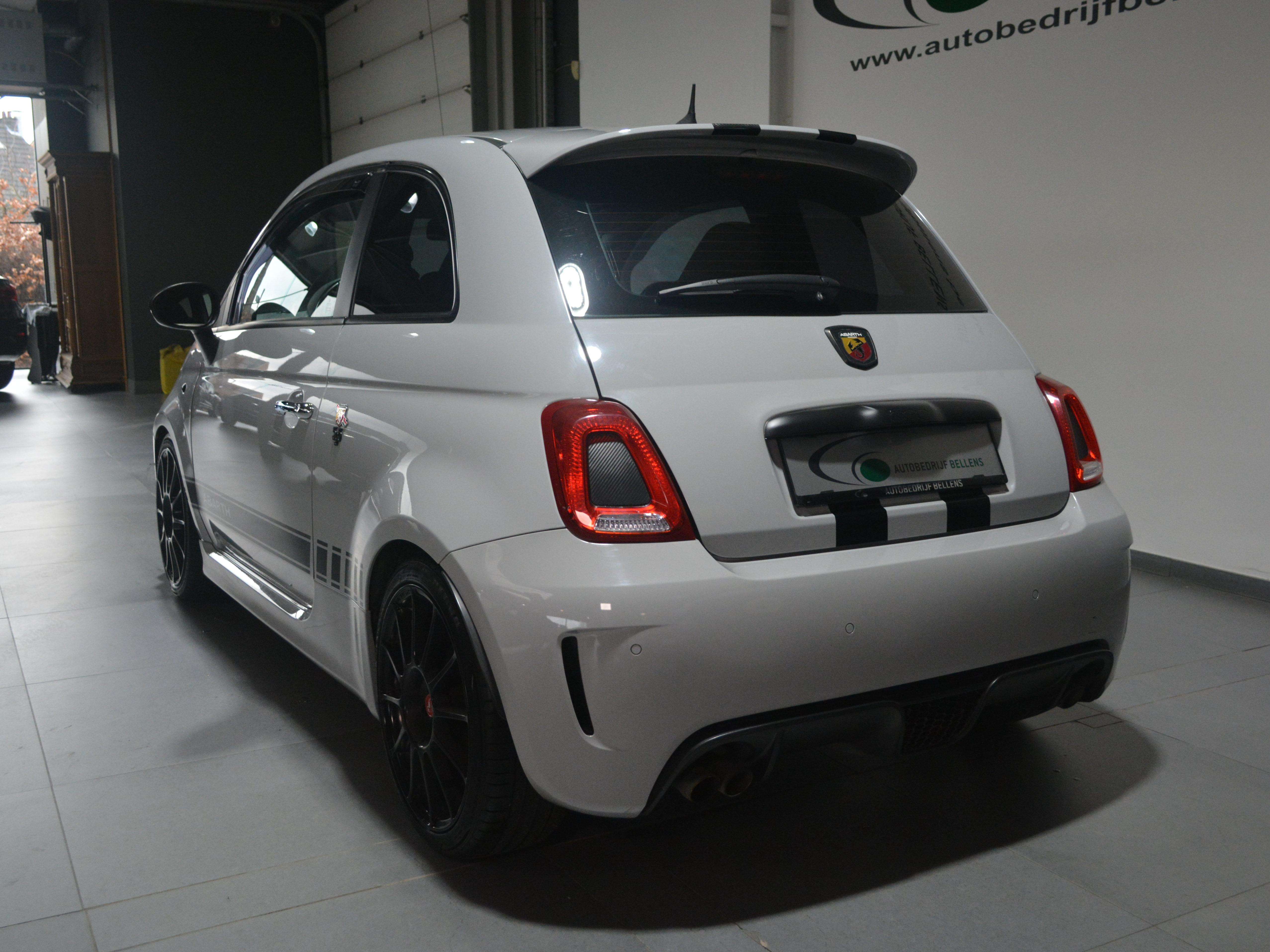 Fiat 595 Abarth 1.4 l /SPORTUITLAAT / RECARO SEATS / PANO / TOPST.