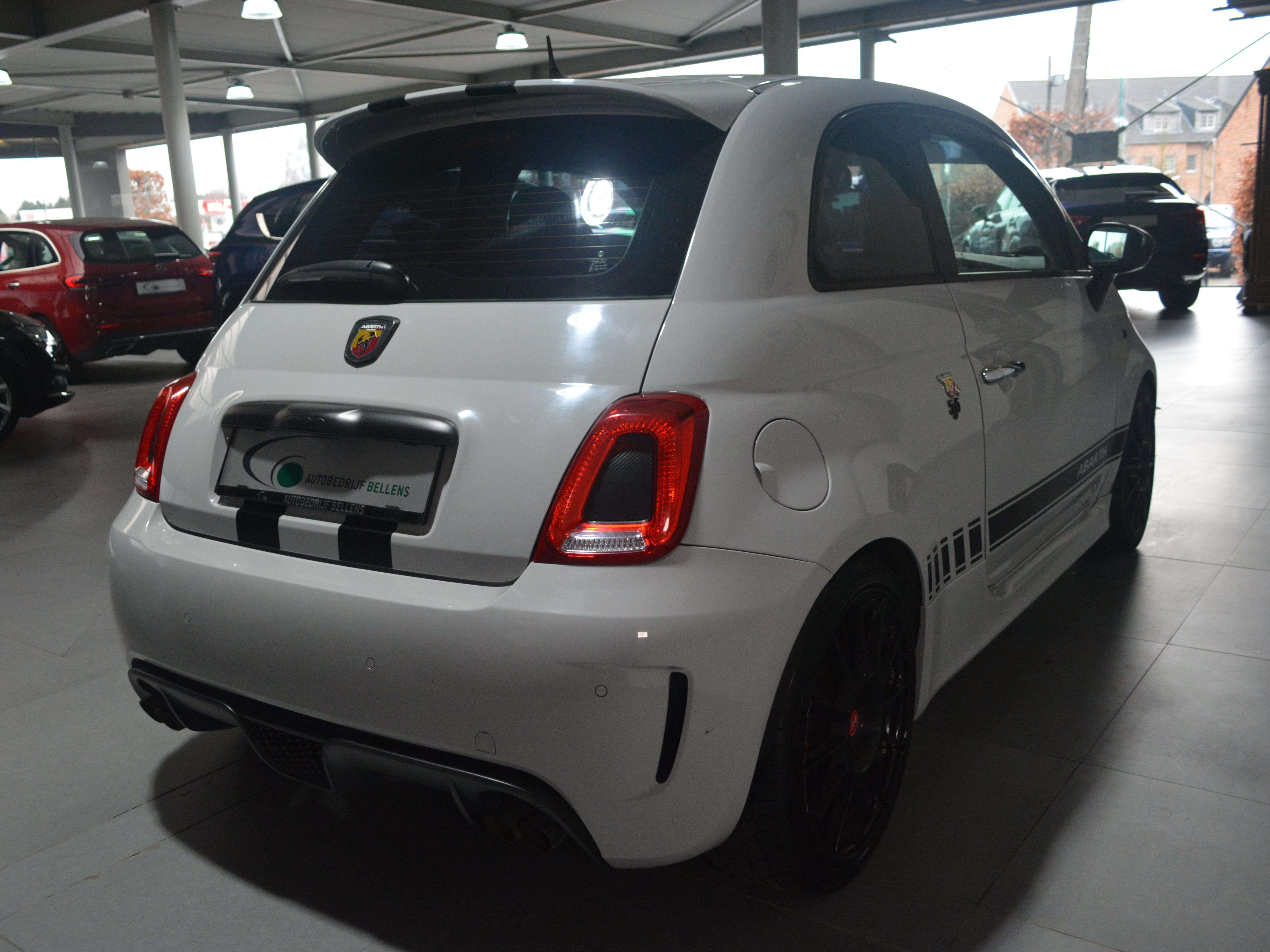 Fiat 595 Abarth 1.4 l /SPORTUITLAAT / RECARO SEATS / PANO / TOPST.
