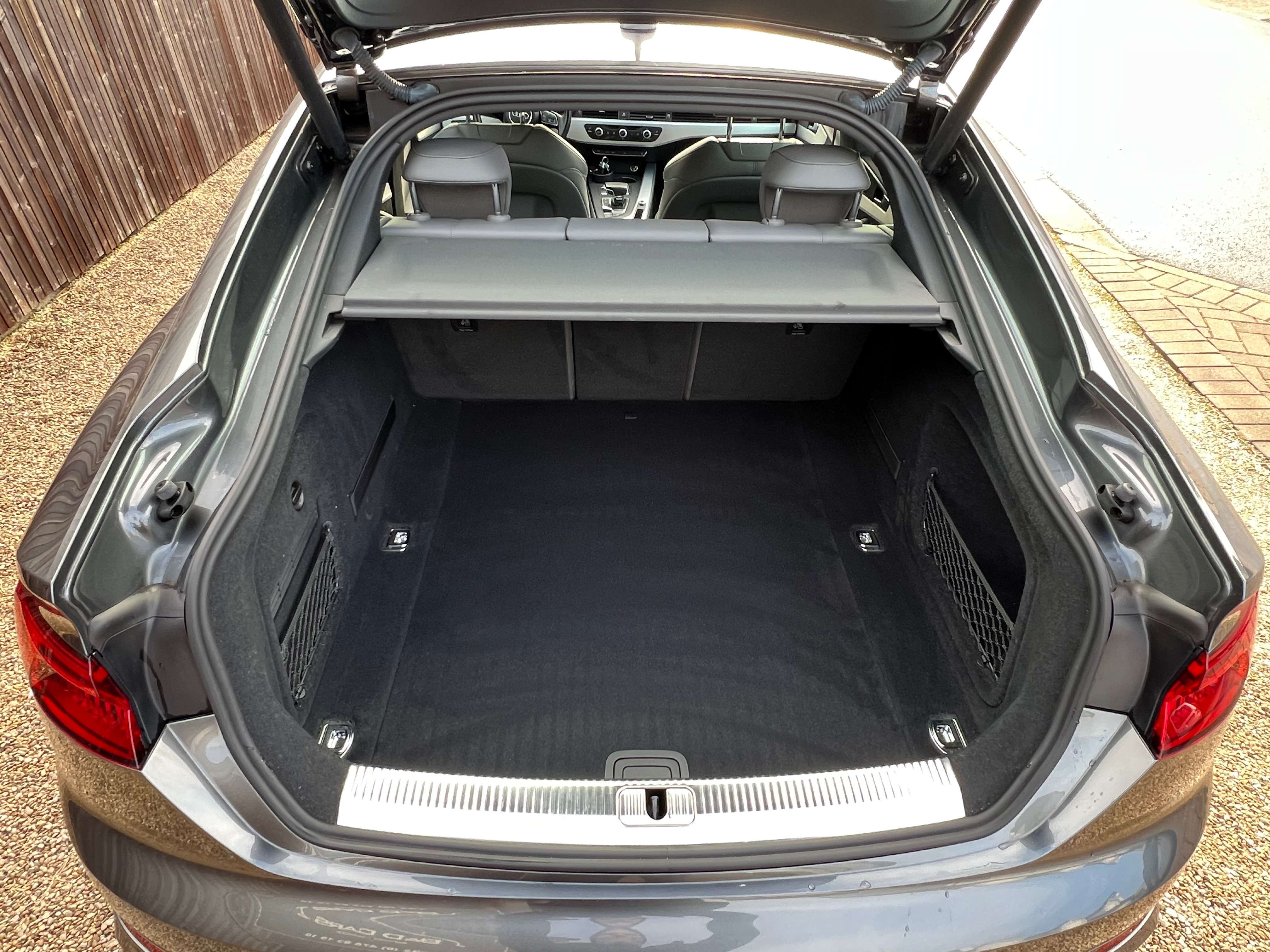 Audi A5 Sportback 2.0 TDi S-Line S tronic 1steHAND/1MAIN