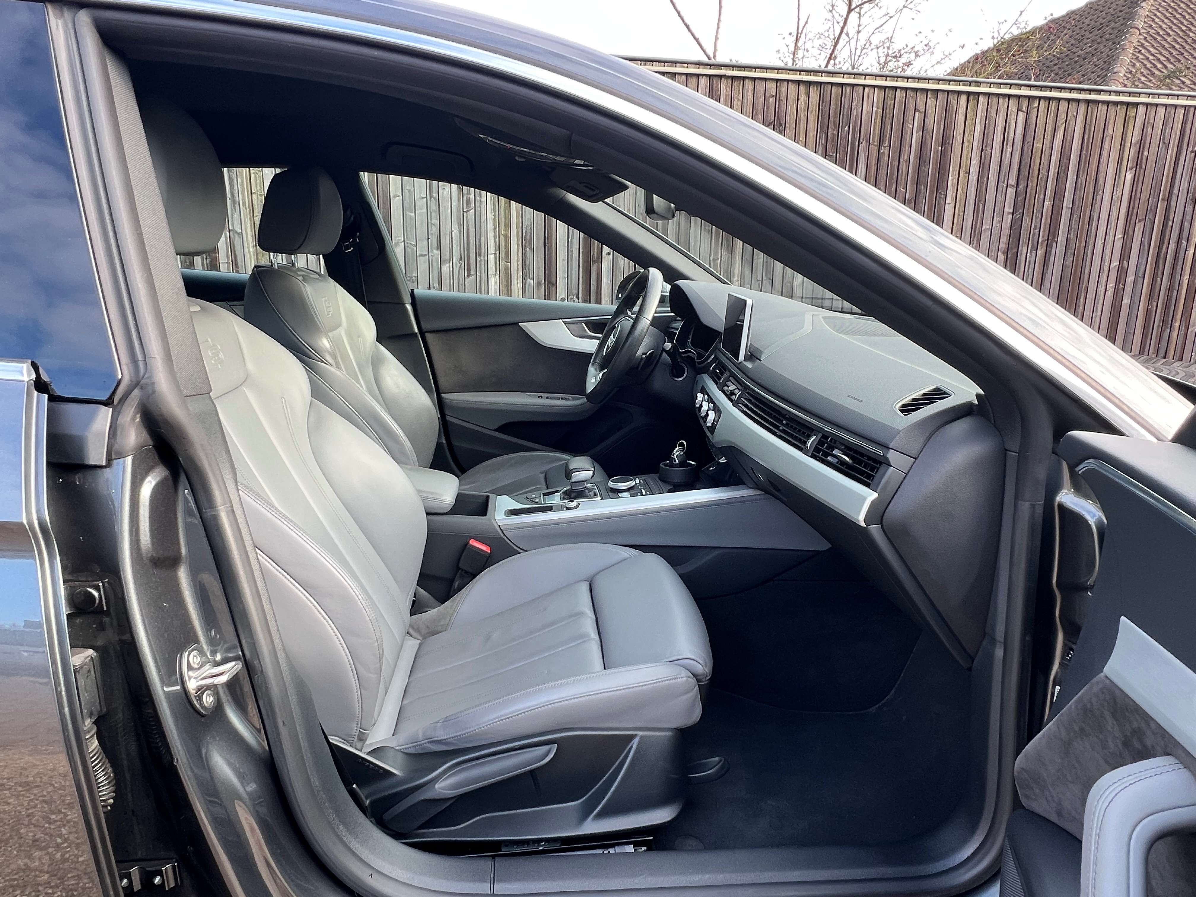 Audi A5 Sportback 2.0 TDi S-Line S tronic 1steHAND/1MAIN