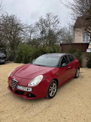 Alfa Romeo Giulietta 1.6 JTDM 105 (Garantie & Révisée ✅)