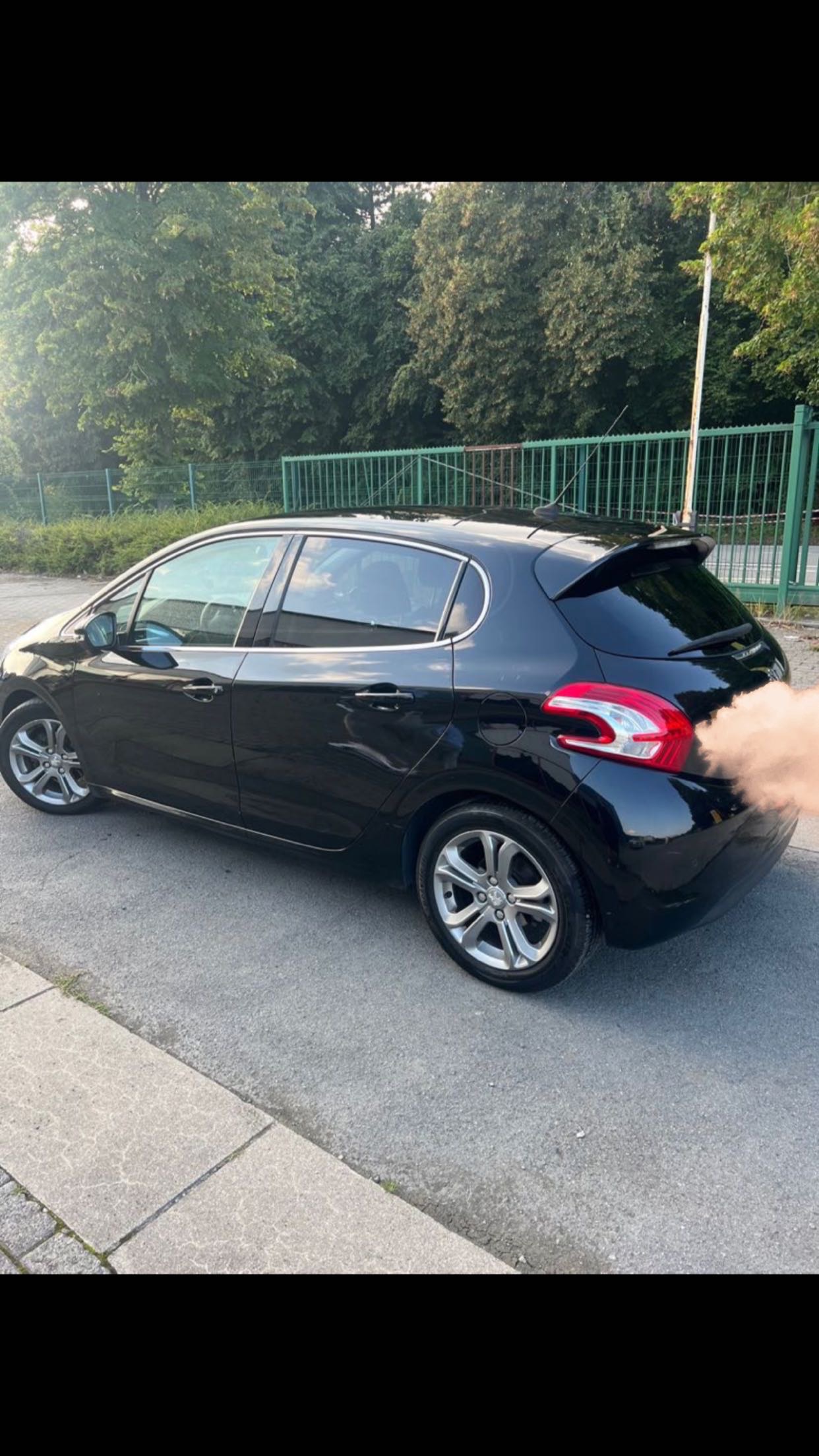 Peugeot 208 1.6 E-HDI FAP 92 4CV FELINE 5P