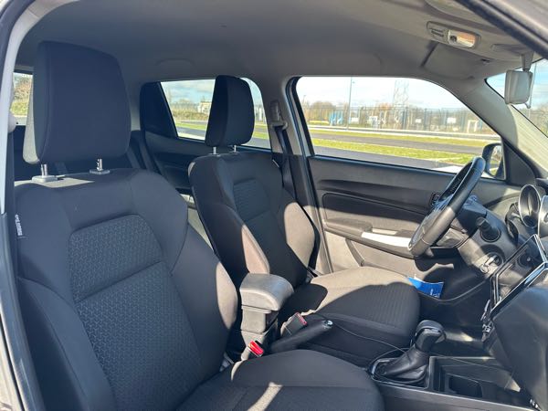 Suzuki Swift 1.2 Dualjet 83ch hybrid boite auto