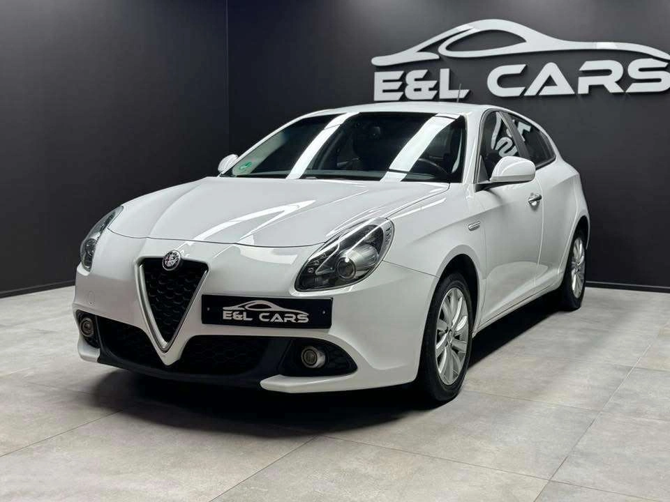 Alfa Romeo Giulietta Giulietta 1.6 JTDm **12 mois de garantie**