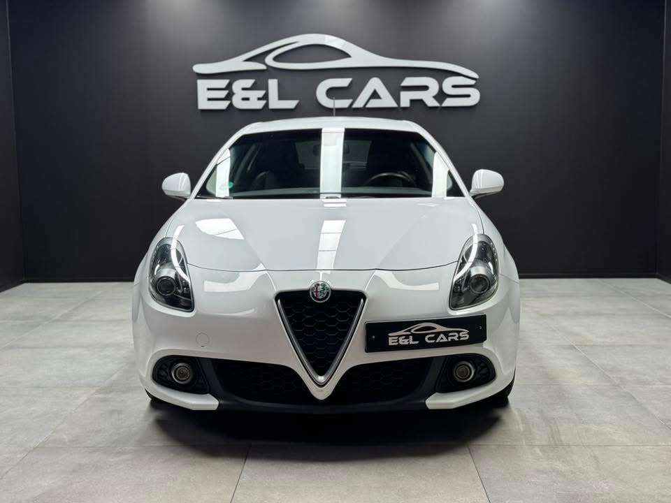 Alfa Romeo Giulietta Giulietta 1.6 JTDm **12 mois de garantie**