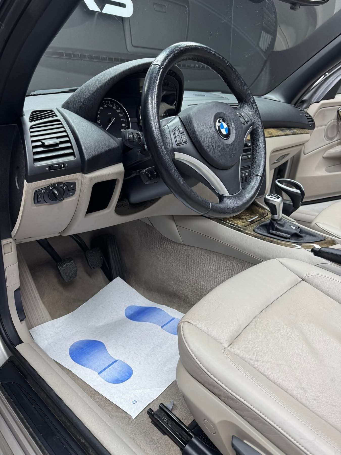 BMW 120 120i cabriolet **12 mois de garantie**