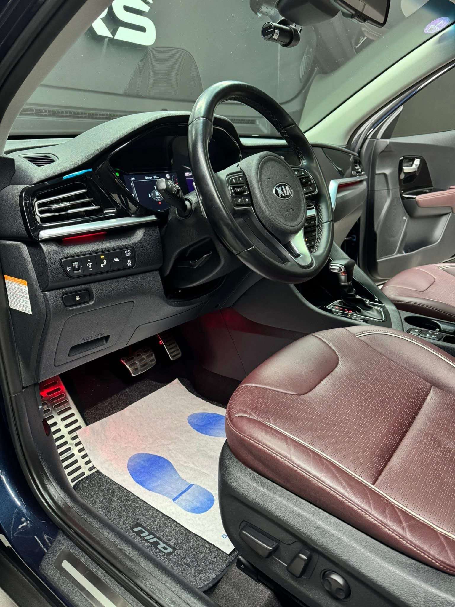 Kia Niro Niro PHEV 1.6 GDi **12 mois de garantie**