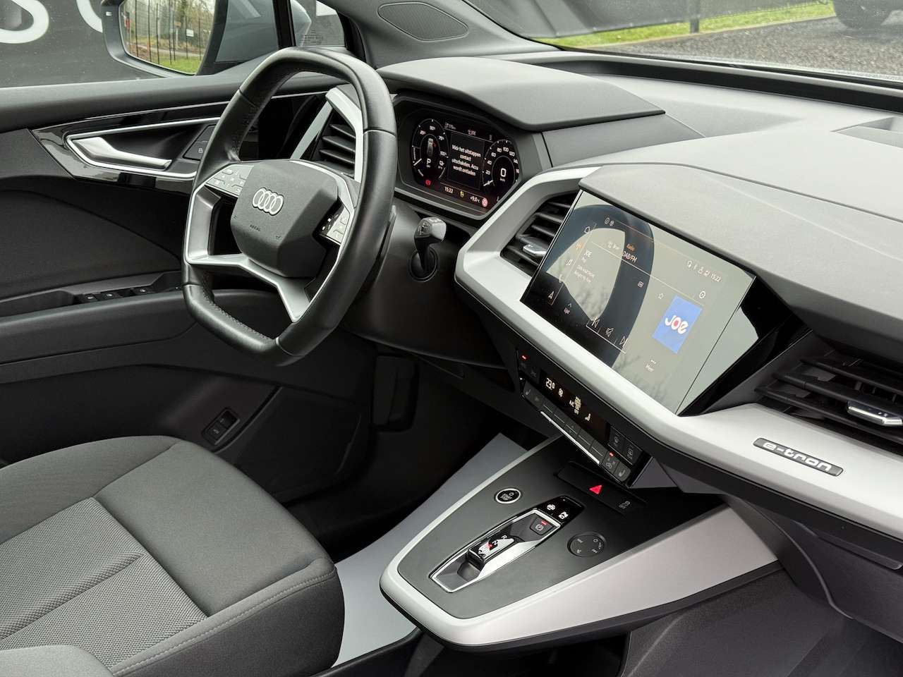 Audi Q4 e-tron Q4 35 ETRON CARPLAY CAMERA ZETELVER. ELEK KOFFER