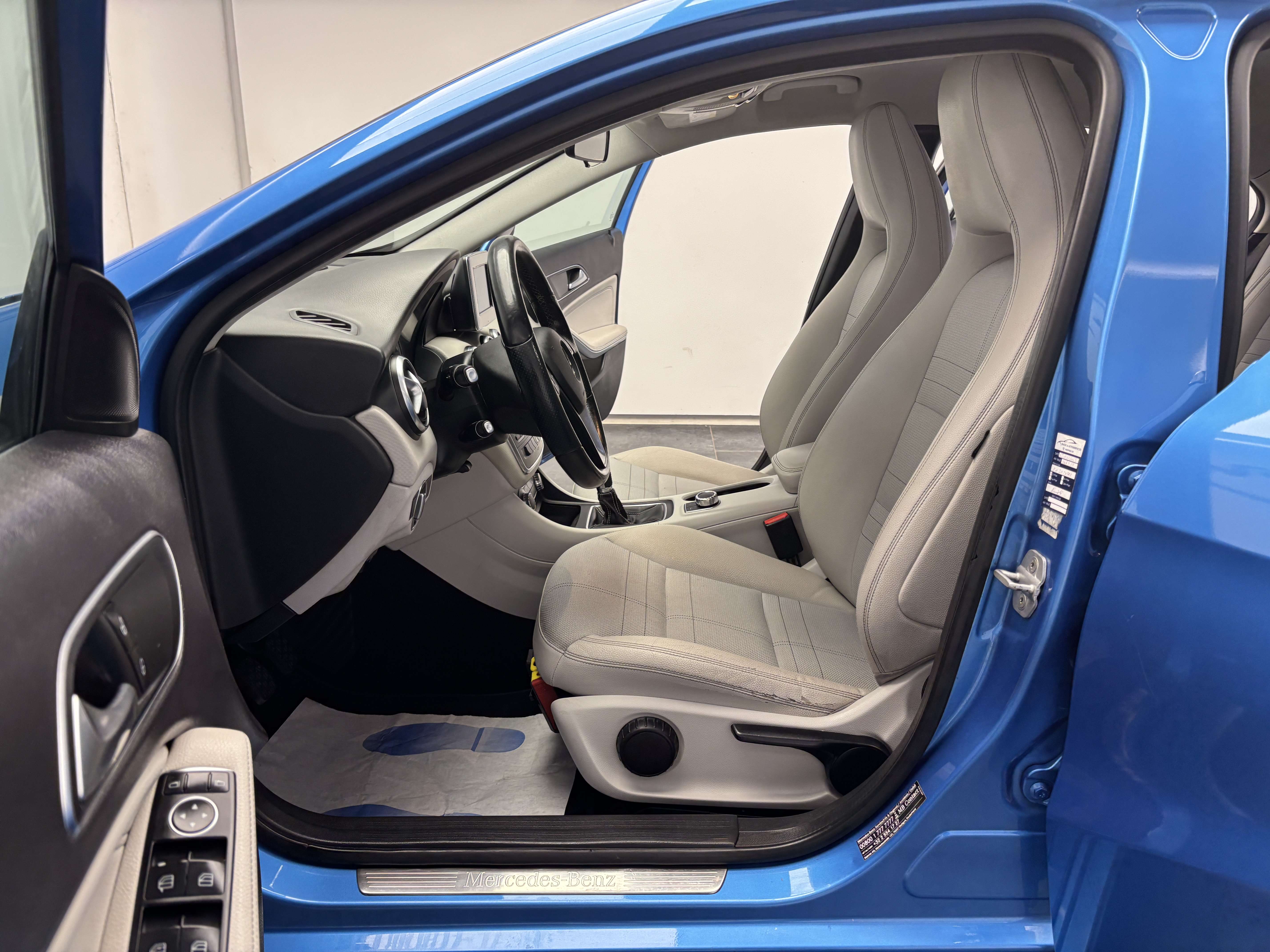 Mercedes-Benz A 180 CDI *PACK AMG*BLUETOOTH*CAPTEUR*CRUISE CONTROL*