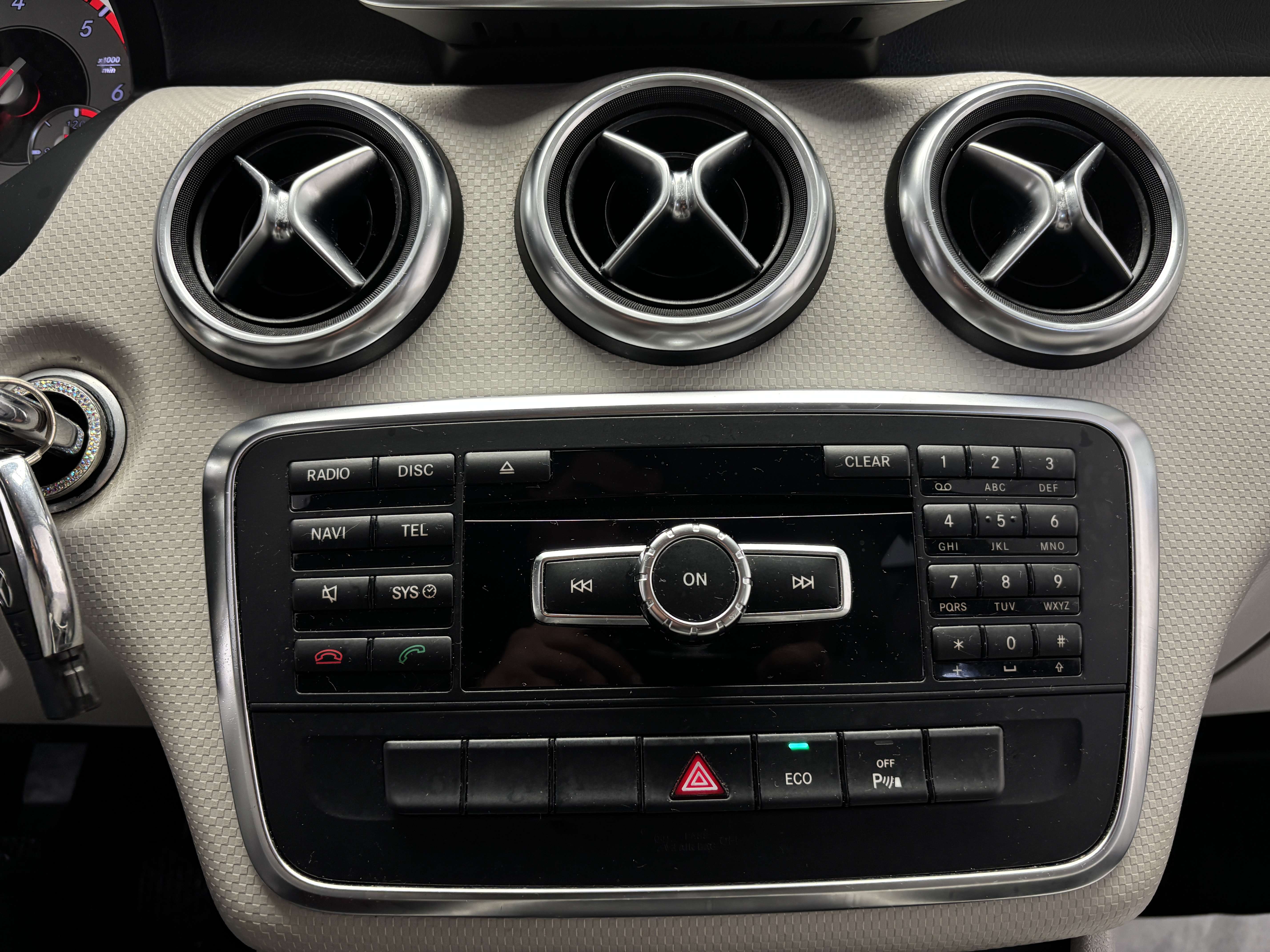 Mercedes-Benz A 180 CDI *PACK AMG*BLUETOOTH*CAPTEUR*CRUISE CONTROL*