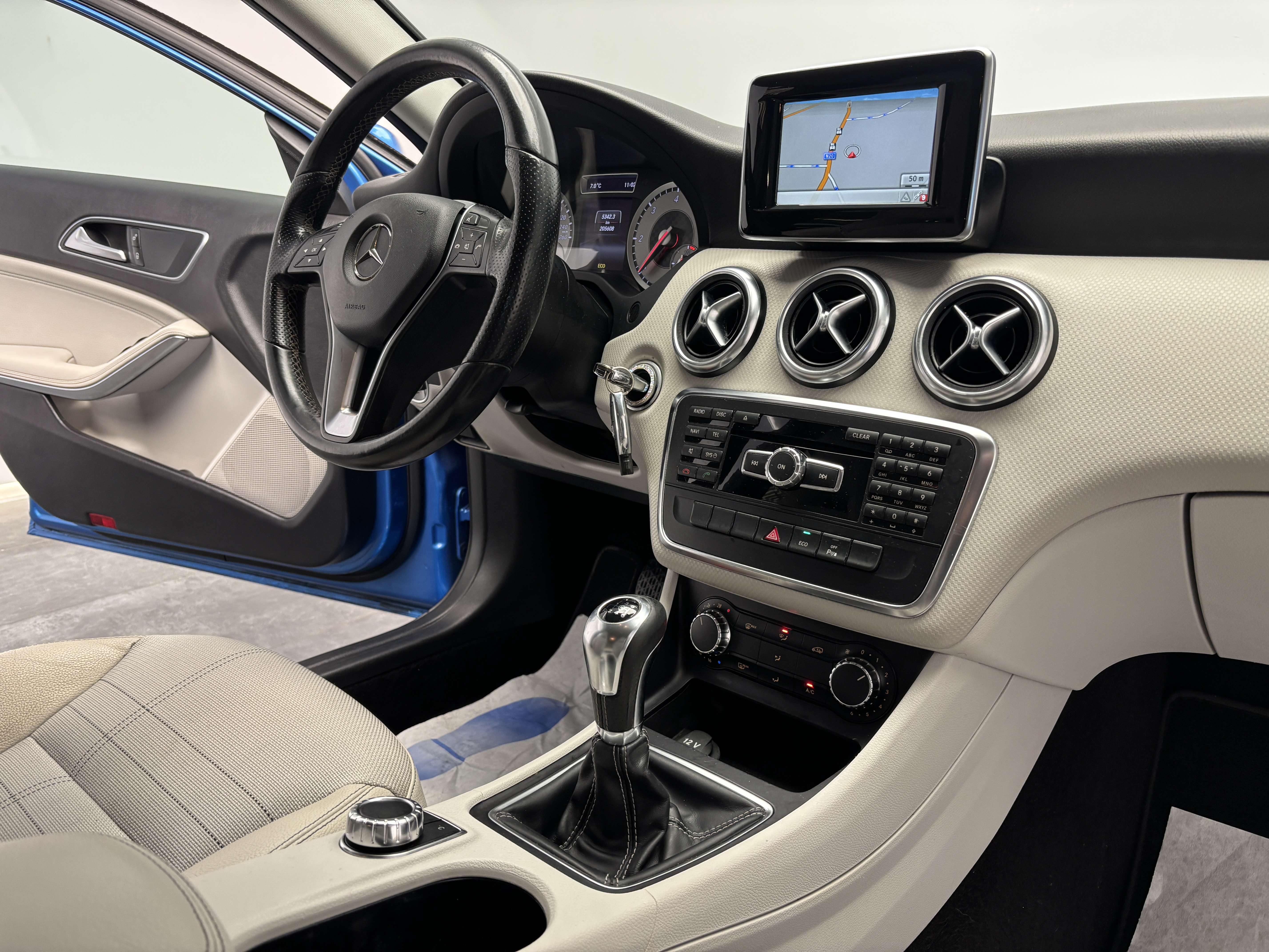 Mercedes-Benz A 180 CDI *PACK AMG*BLUETOOTH*CAPTEUR*CRUISE CONTROL*