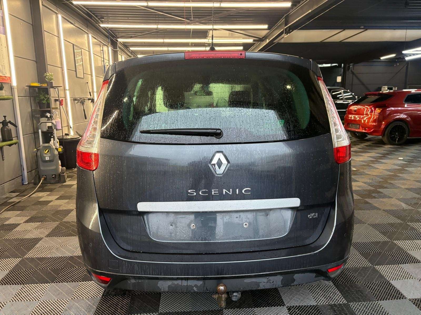 Renault Grand Scenic 1.5 dCi AUTOMATIQUE bj. 2011 5pl. Euro 5 Pano. Dak