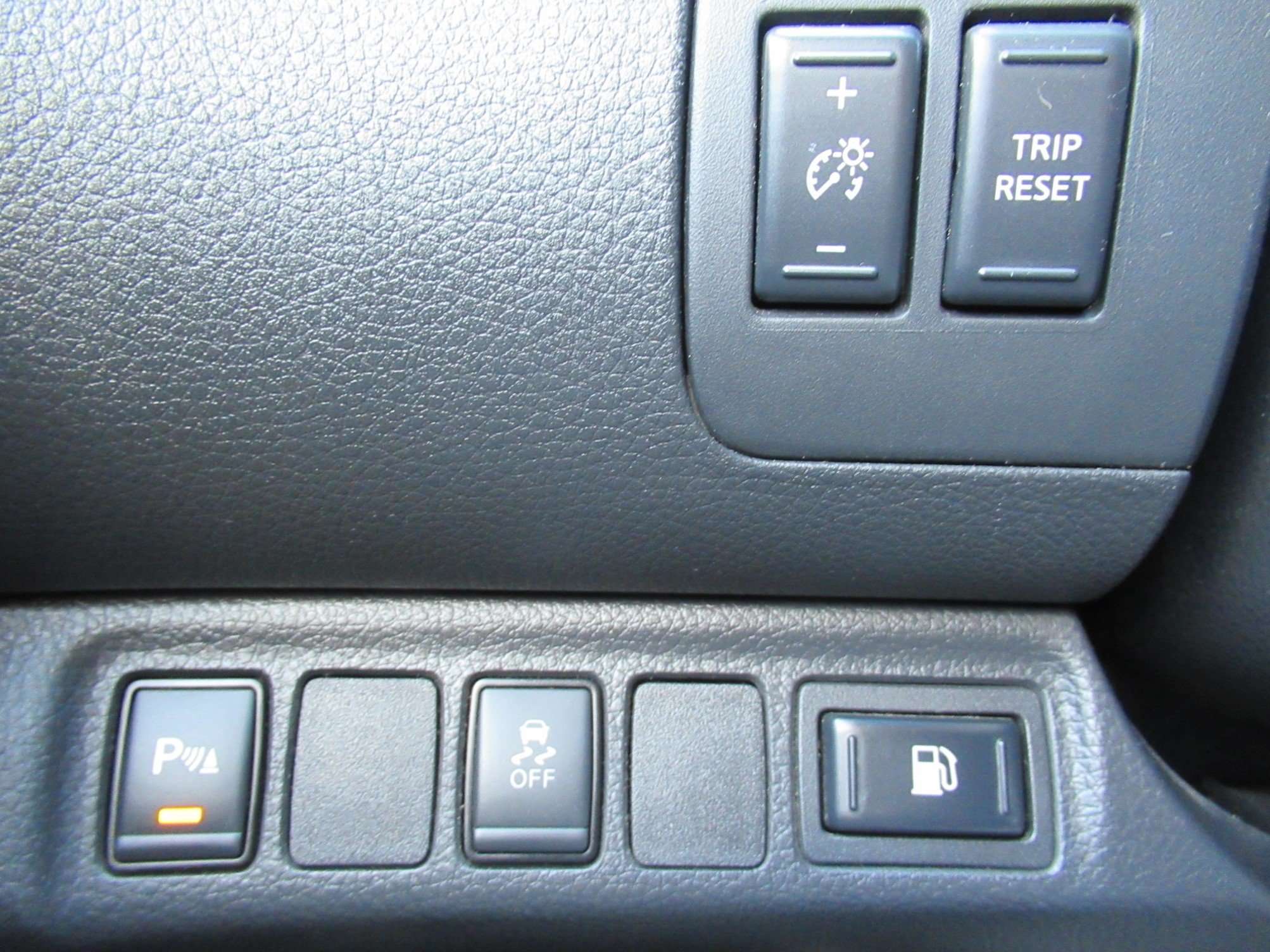 Nissan Navara NP300 Double Cab 5plaats 4x4 Autom.-Leder-Navi-A/C