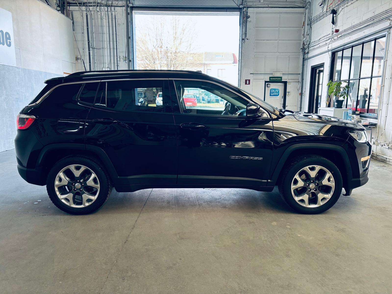 Jeep Compass 1.4 Turbo 4x2 Limited+NAVI+PANO+CARNET+GARANTIE