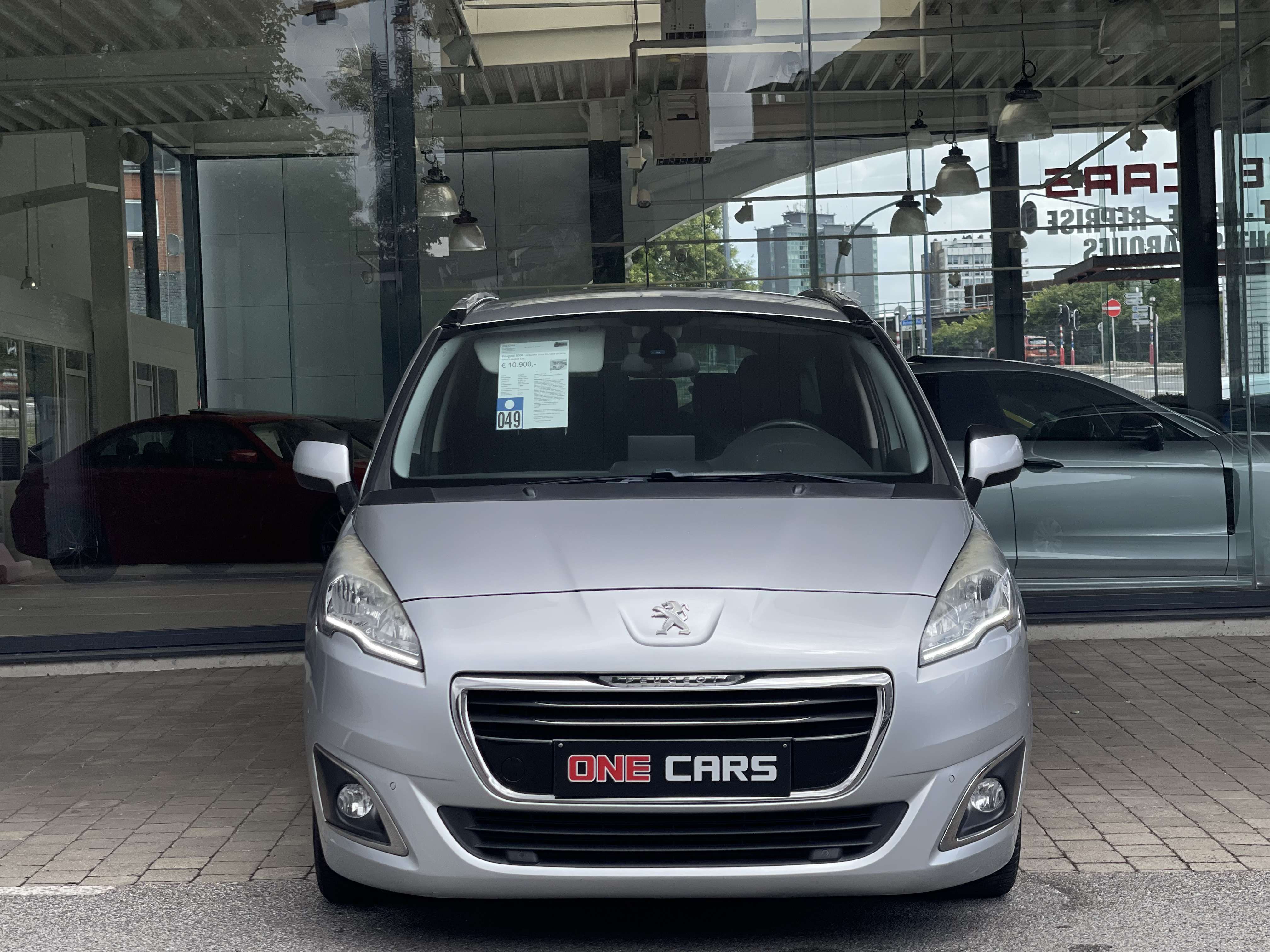 Peugeot 5008 1.6HDi 7PLACES (EURO6) GPS-CLIM-PDC-GAR 12MOIS