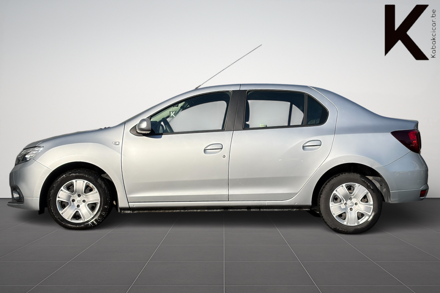 Dacia Logan 1.5 dCi 75cv/A.C/CAPTEURS AR/TEL/USB/GARANTIE 1AN