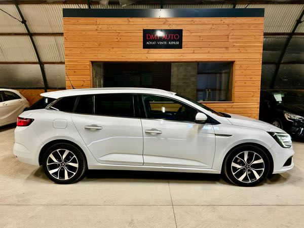 Renault Megane IV ESTATE 1.5 DCI 110 ENERGY INTENS EDC