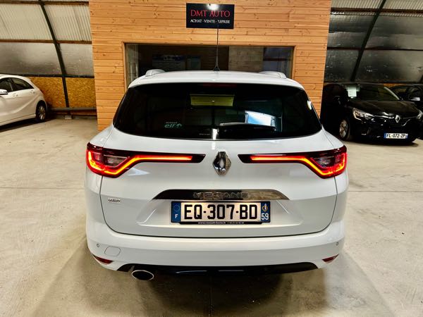 Renault Megane IV ESTATE 1.5 DCI 110 ENERGY INTENS EDC