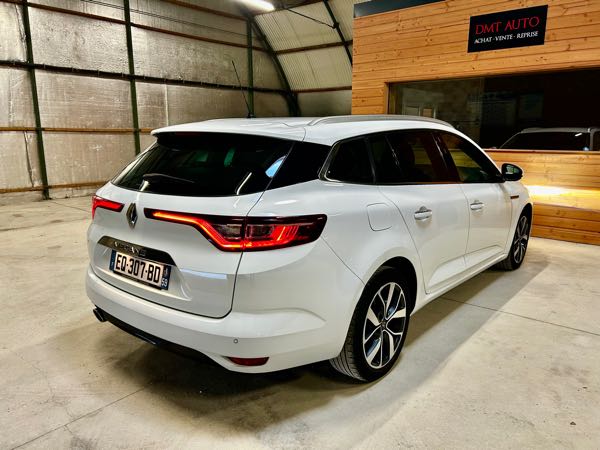 Renault Megane IV ESTATE 1.5 DCI 110 ENERGY INTENS EDC