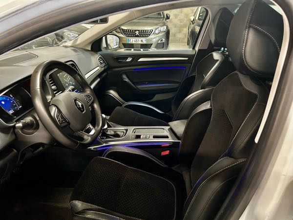 Renault Megane IV ESTATE 1.5 DCI 110 ENERGY INTENS EDC