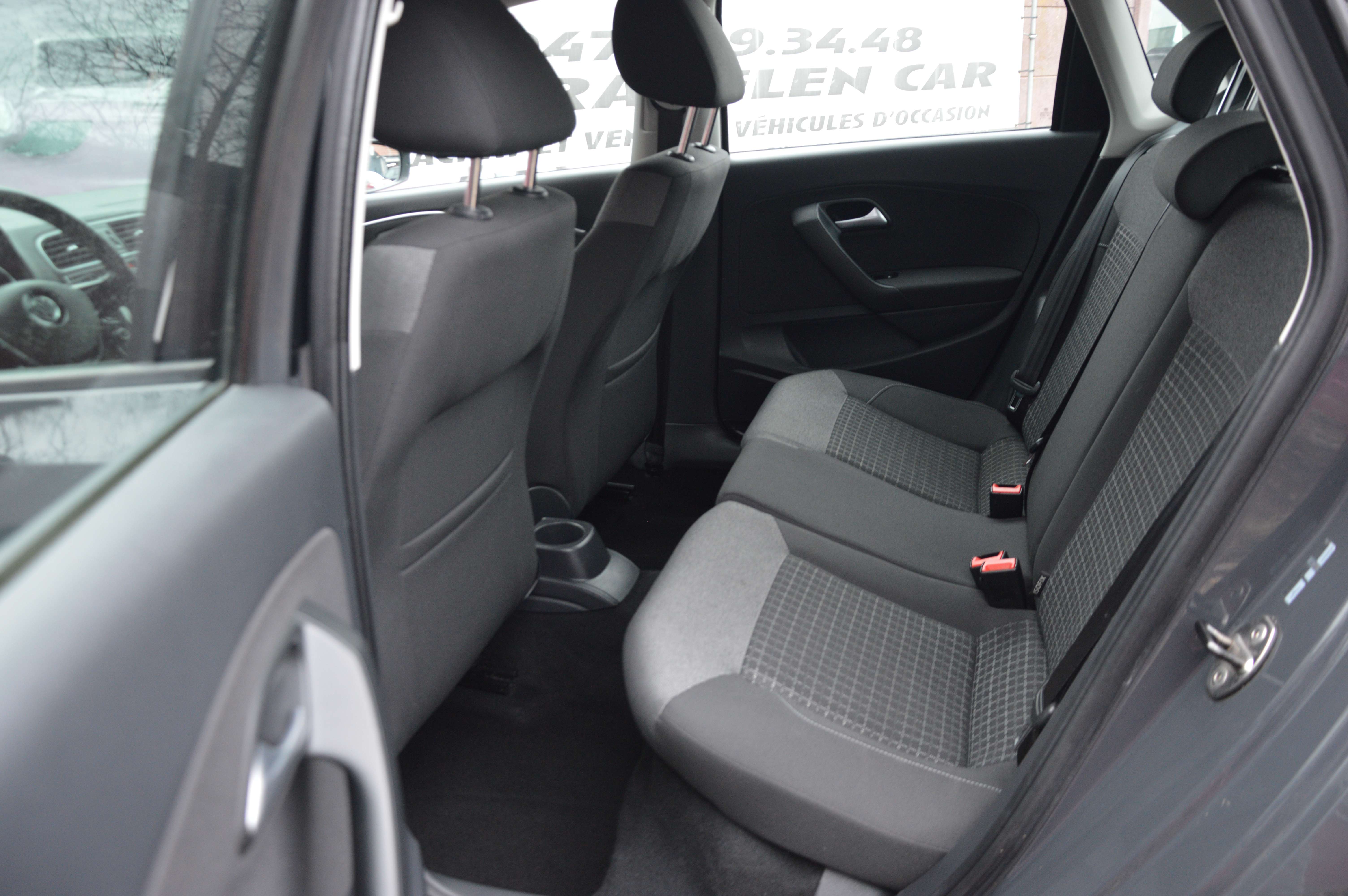Volkswagen Polo 1.0i Trendline SENS AV/AR CLIM CRUIS 84.654KM