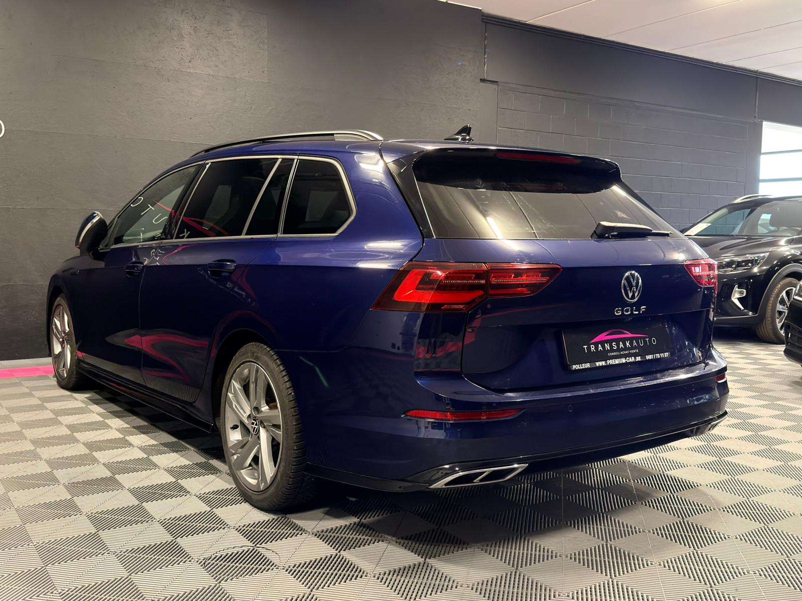 Volkswagen Golf Variant SW 2.0 SCR TDi R-Line Business Premium DSG — Toit pano — HUD — CarPlay