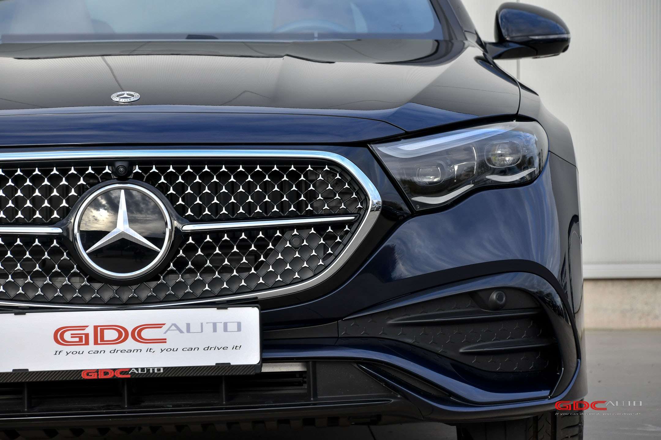 Mercedes-Benz E 200 E200 l AMG Line l Pano Dak l Premium Plus pakket!