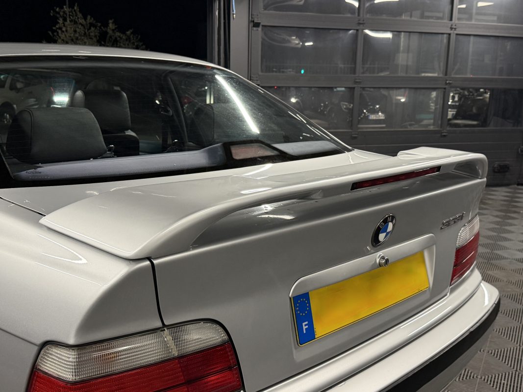 Bmw Serie 3 E36 COUPE 328 i 2.8 193 Cv BOITE AUTO CUIR TOIT OUVRANT ORIGINE FRANCE - Garantie 1 an
