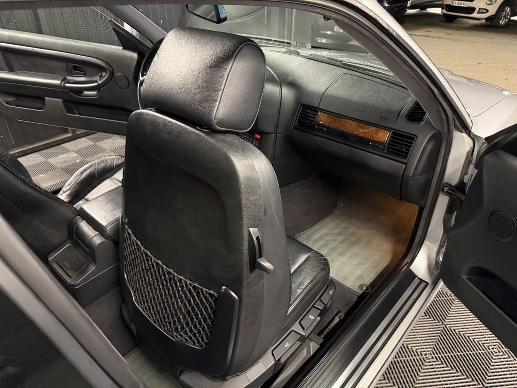 Bmw Serie 3 E36 COUPE 328 i 2.8 193 Cv BOITE AUTO CUIR TOIT OUVRANT ORIGINE FRANCE - Garantie 1 an