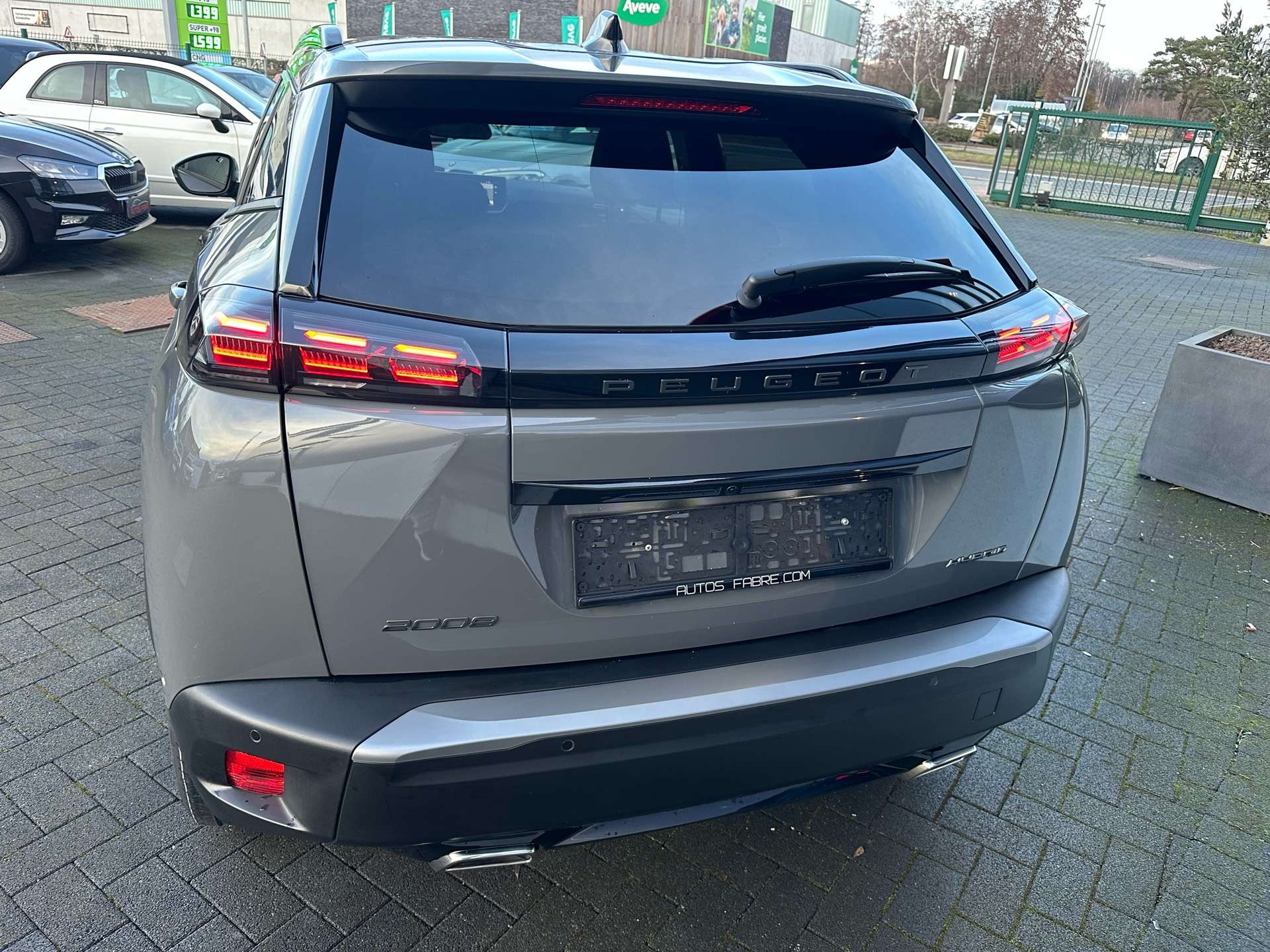 Peugeot 2008 12i 145 Pk Allure HYBRIDE !! Model 2026 5000km