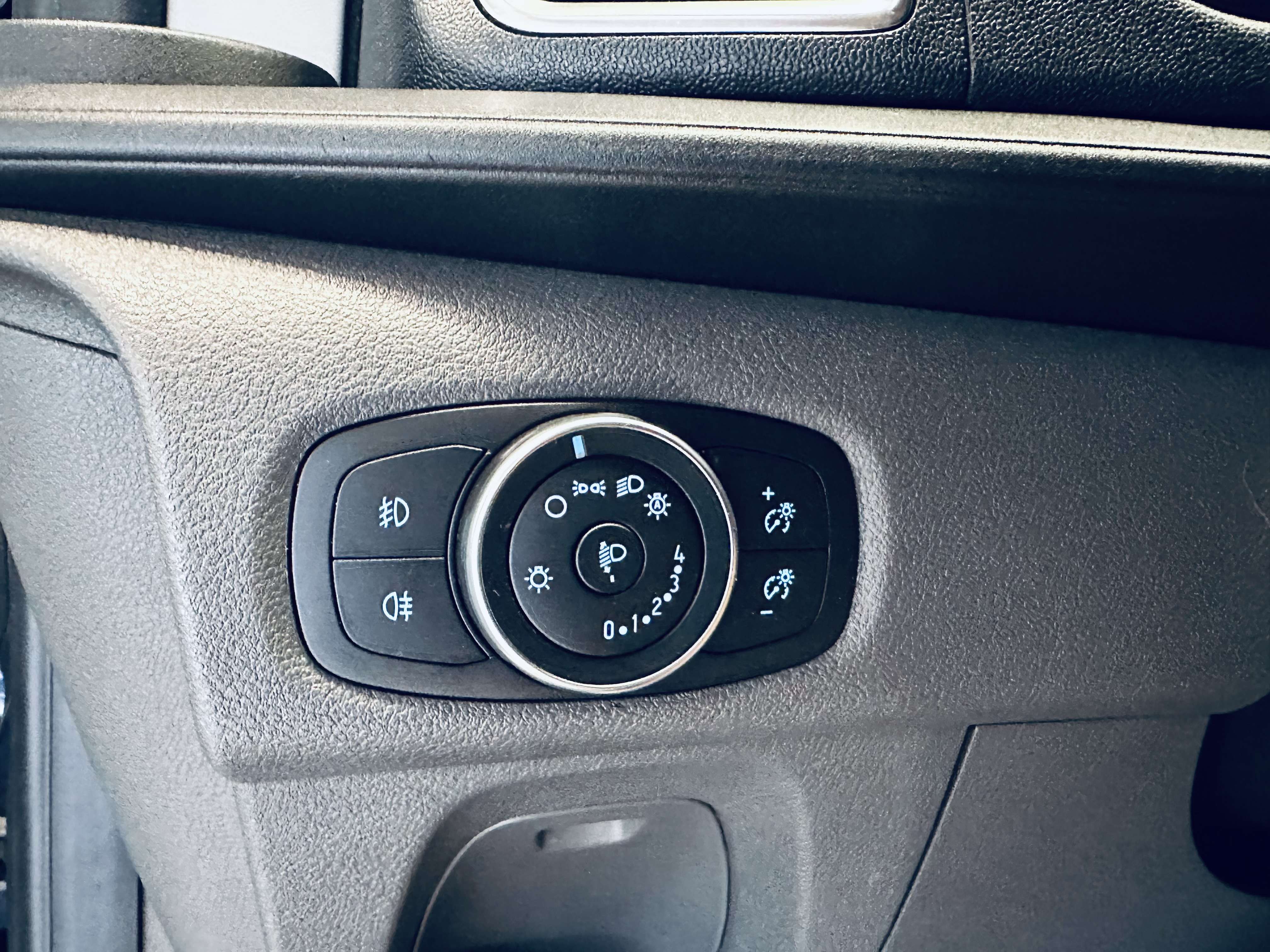 Ford Transit Custom 2.0 TDCi 131cv 6 PLACES DOUBLE PORTES COULISSANTES