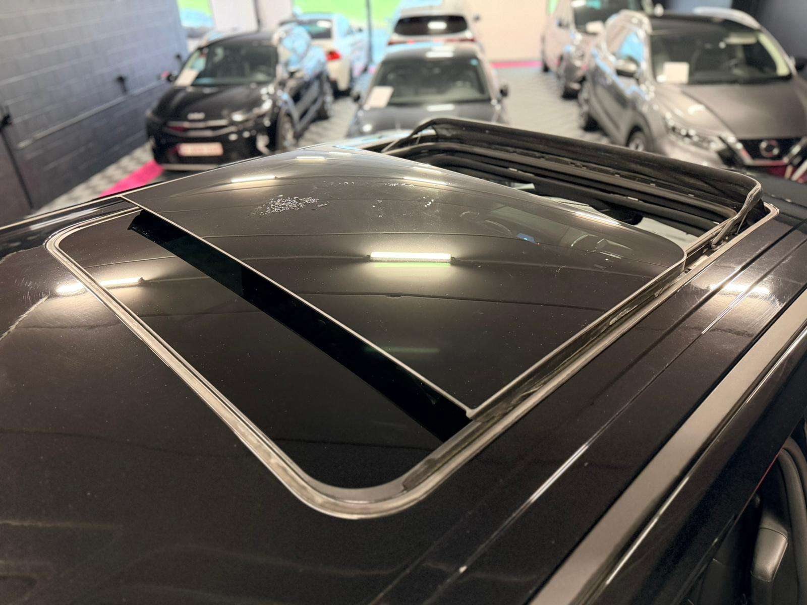Dodge RAM 1500 Laramie V8 — Caméra 360 — Toit pano — LPG — Attelage