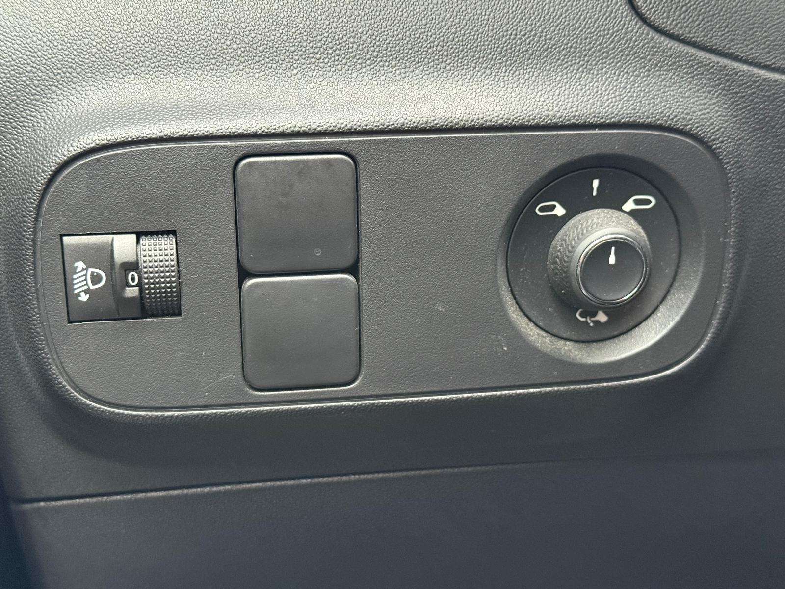 Citroen C3 1.5 BlueHDi Business/ 1e Main / Carplay/ Garantie