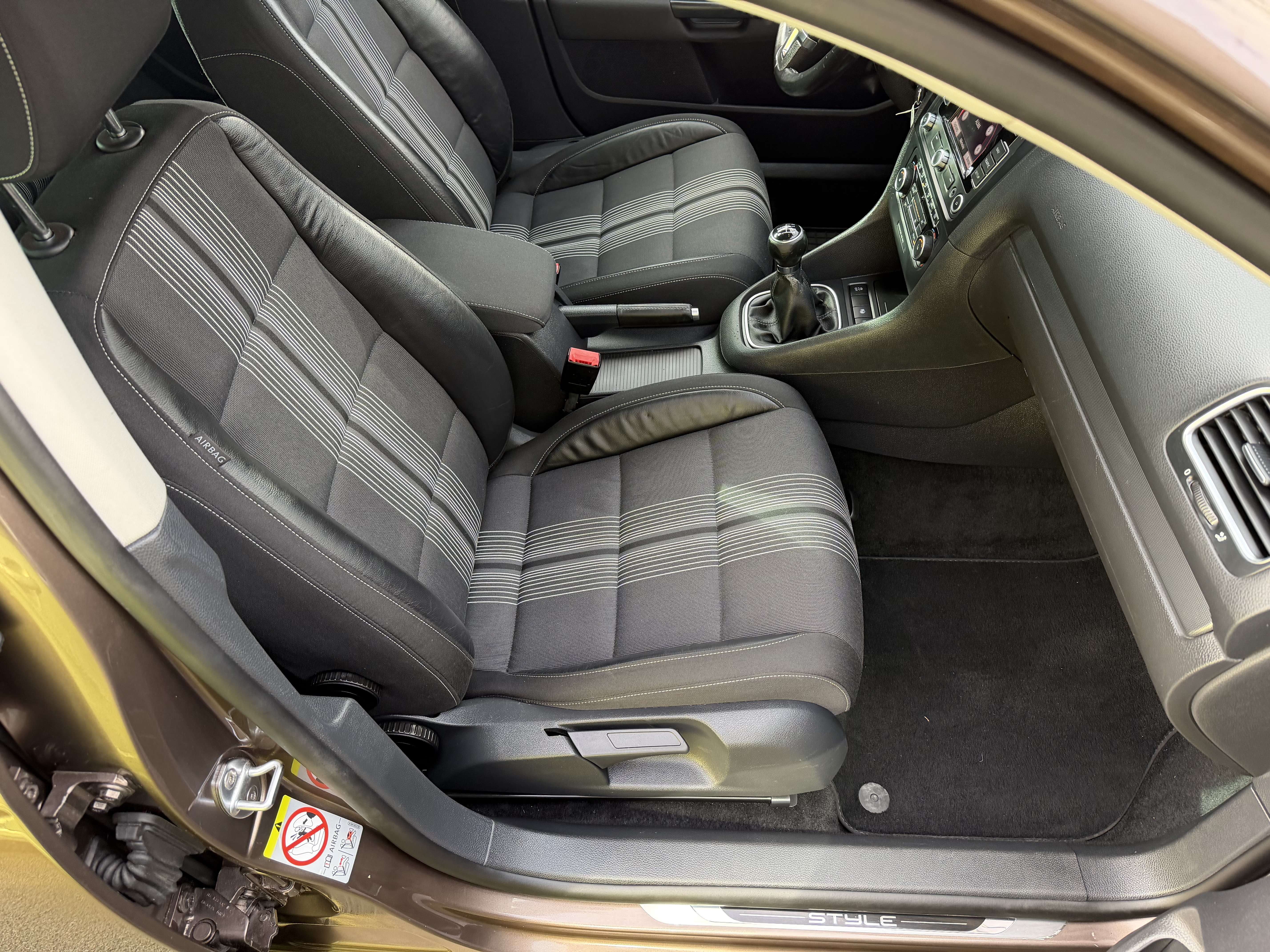 Volkswagen Golf Golf 1.2TSI*STYLE*NAVI*BT*USB*Garantie 12 Mois✅
