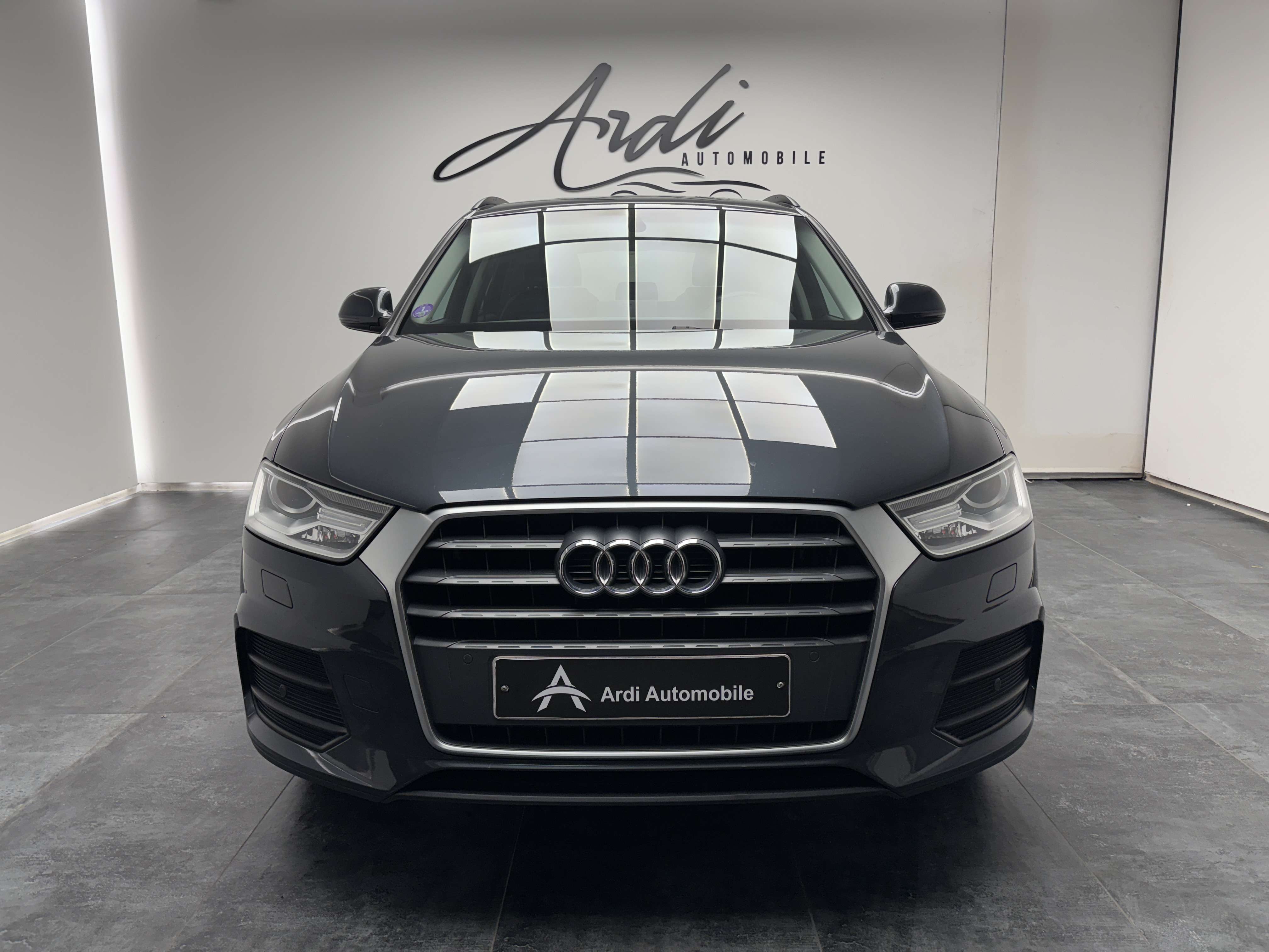 Audi Q3 1.4 TFSI *SIEGE CHAUF*XENON*1ER PROPRIO*GARANTIE*