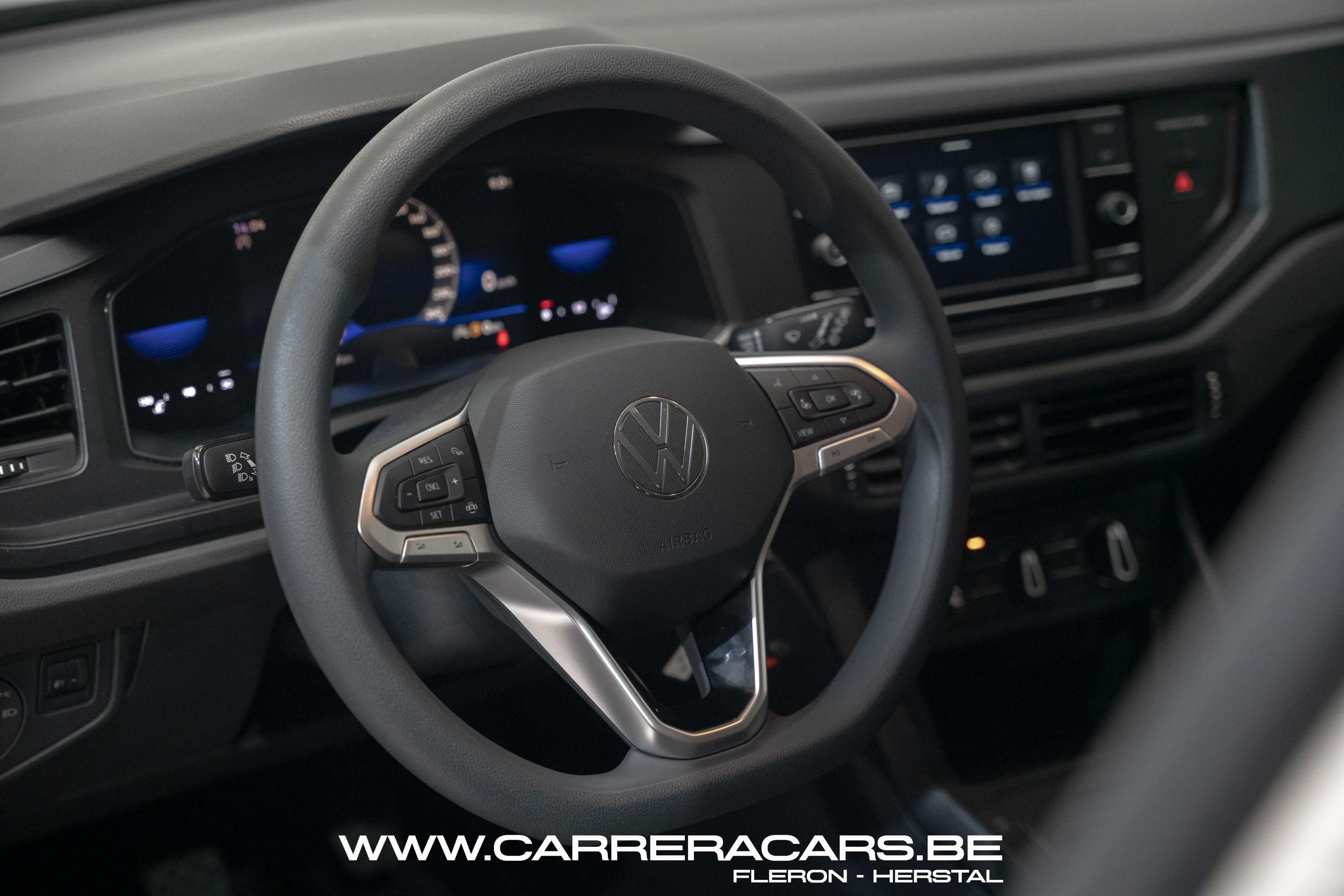 Volkswagen Taigo 1.0 TSI R-Line*|CRUISE*CLIMA*4000 KM*CARPLAY*17"|