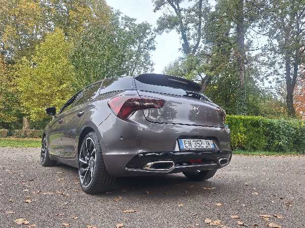 Ds 5 (2) 2.0 BLUEHDI 180 S&amp;S PERFORMANCE LINE AUTOMATIQUE