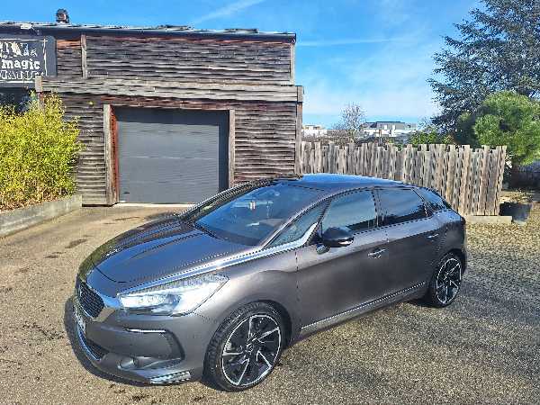 Ds 5 (2) 2.0 BLUEHDI 180 S&amp;S PERFORMANCE LINE AUTOMATIQUE