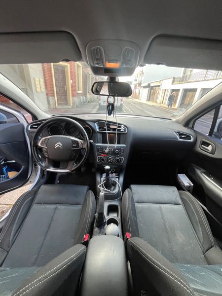 Citroen C4 II 1.6 HDI 90 FAP CONFORT